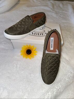 Steve Madden Quilted Olive Green Slip-On Sneakers NEW